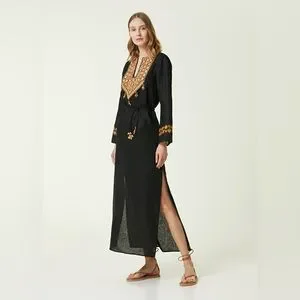 NWT $498 Tory Burch Embroidered Linen Maxi Dress NWT $498 Tory Burch Embroidered Linen Maxi Dress